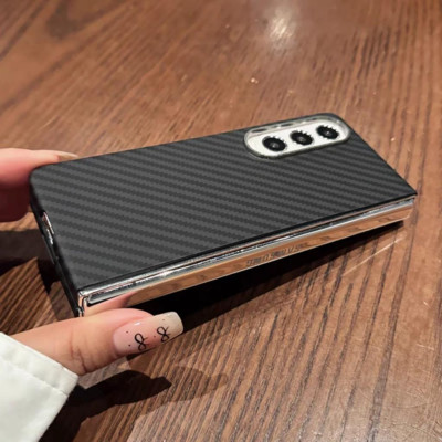 Ốp Lưng Cho Samsung Galaxy Z Fold 6 Sợi Carbon Chống Sốc hiệu X-Level Nanofiber Siêu Mỏng Chống Bám Vân Tay Bảo Vệ Camera - Hàng chính hãng