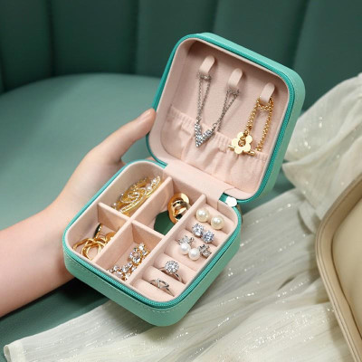 Hộp đựng trang sức mini 