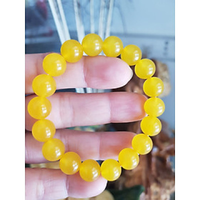 Chiếc Vòng tay đá mã não vàng anh tươi quá đẹp Size hạt 10mm Nữ mệnh kim thổ thủy đeo Vòng vàng anh này người lớn trẻ em nhỏ đeo được hết ạ rất là xinh xắn luôn