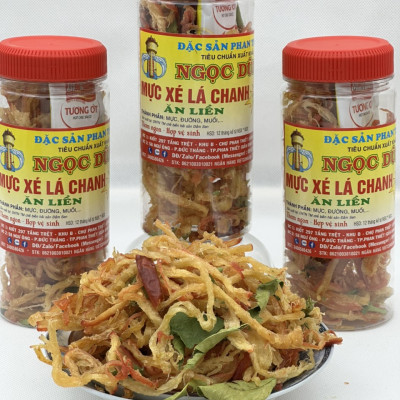 Mực xé lá chanh gói 1 kg đã chế biến ăn liền ngon ơi là ngon của shop Đặc Sản Biển Phan Thiết NGỌC DŨNG. Hạn sử dụng 12 tháng kể từ ngày đặt hàng