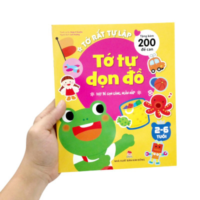 Tớ Rất Tự Lập: Tớ Tự Dọn Đồ - Dạy Bé Gọn Gàng, Ngăn Nắp (Tái Bản 2023)