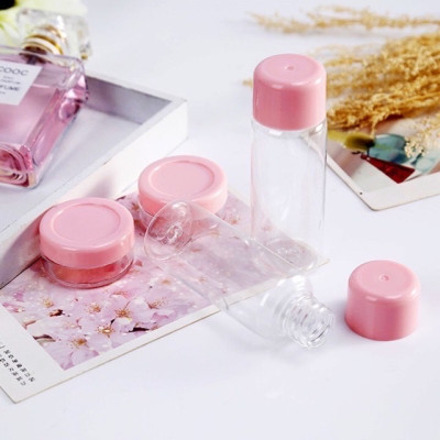 Set bộ dụng cụ  chiết mỹ phẩm 5 -7 món với nhiều kích thước khác nhau   ,có  túi zip tiện dụng nhỏ gọn dễ dàng mang theo du lịch dã ngoại