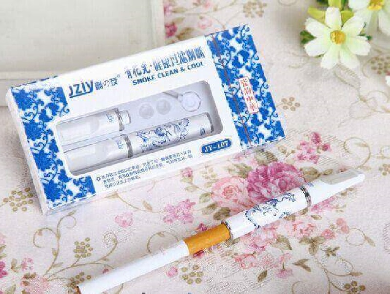 Hộp đầu L.o.c thนố¢ lá in hình Phụng Trắng Cao Cấp Cho Các Anh