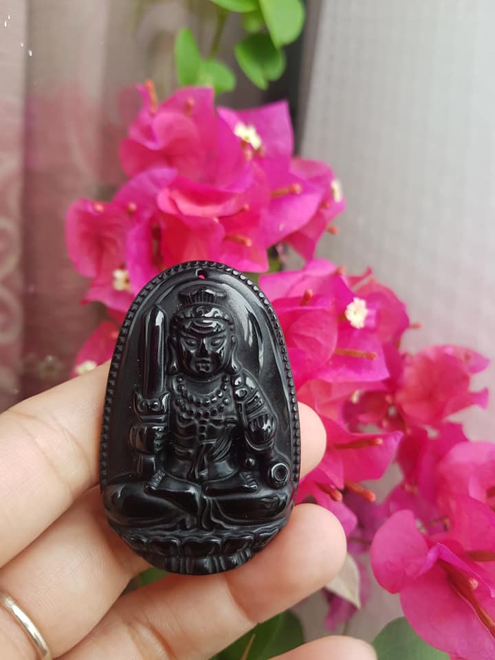 Mặt Dây Chuyền Bất Động Minh Vương Độ Mệnh Nam Tuổi DẬU Chất liệu đá mã não đen Hợp Nam mệnh Thủy, mệnh Mộc Size nam C53mm x N39mm x S11mm ạ