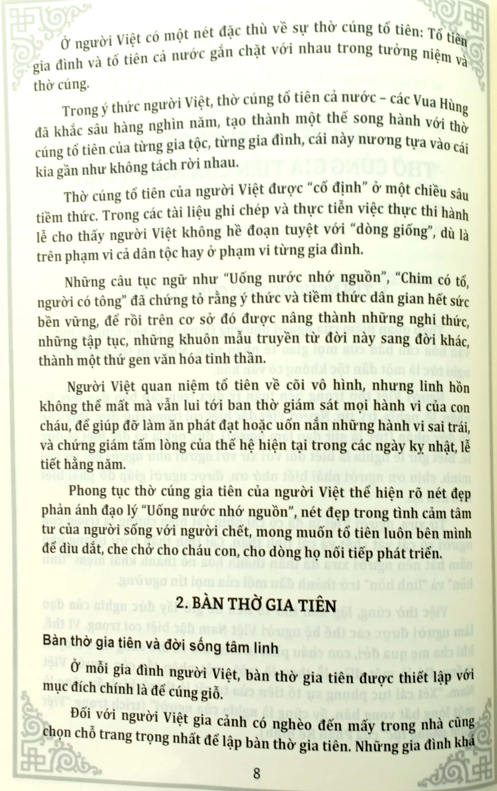 Tập Văn Cúng Gia Tiên - Văn Khấn Tại Nhà (Tái bản 2023)
