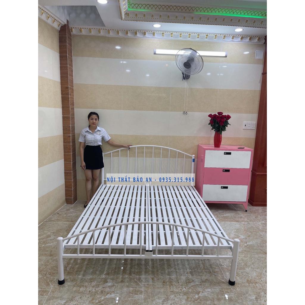 Giường sắt Kiểu Cổ Điển 1MX2M Bao Ráp Và Ship HCM New 100% - Nội Thất Bảo An