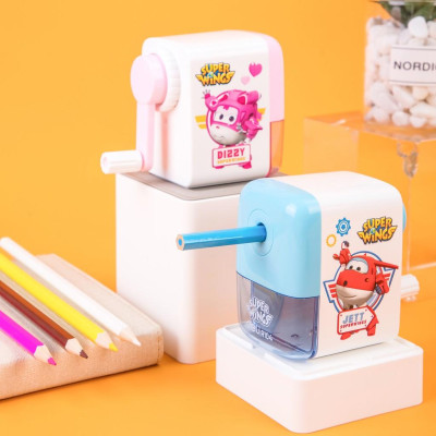 Gọt chì quay tay Deli - hình nhân vật Super Wings - Xanh/Hồng - 1 chiếc - ER10409