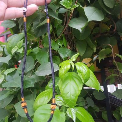 Sợi Dây ĐEN Đeo Cổ Mới Viền Họa Tiết màu Vàng 2 Bên dạng Rút đẹp Size dây dầy 3mm x dài trồng cổ Anh Chị tự chỉnh theo ý 23cm - 30cm Phối với mặt Phật, mặt dây chuyền nam nữ đeo được hết ạ