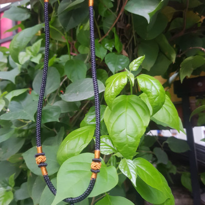 Sợi Dây ĐEN Đeo Cổ Mới Viền Họa Tiết màu Vàng 2 Bên dạng Rút đẹp Size dây dầy 3mm x dài trồng cổ Anh Chị tự chỉnh theo ý 23cm - 30cm Phối với mặt Phật, mặt dây chuyền nam nữ đeo được hết ạ