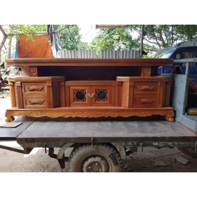 Kệ tivi vát cạnh gỗ xoan đào dài 2m màu cánh gián vân gỗ tự nhiên