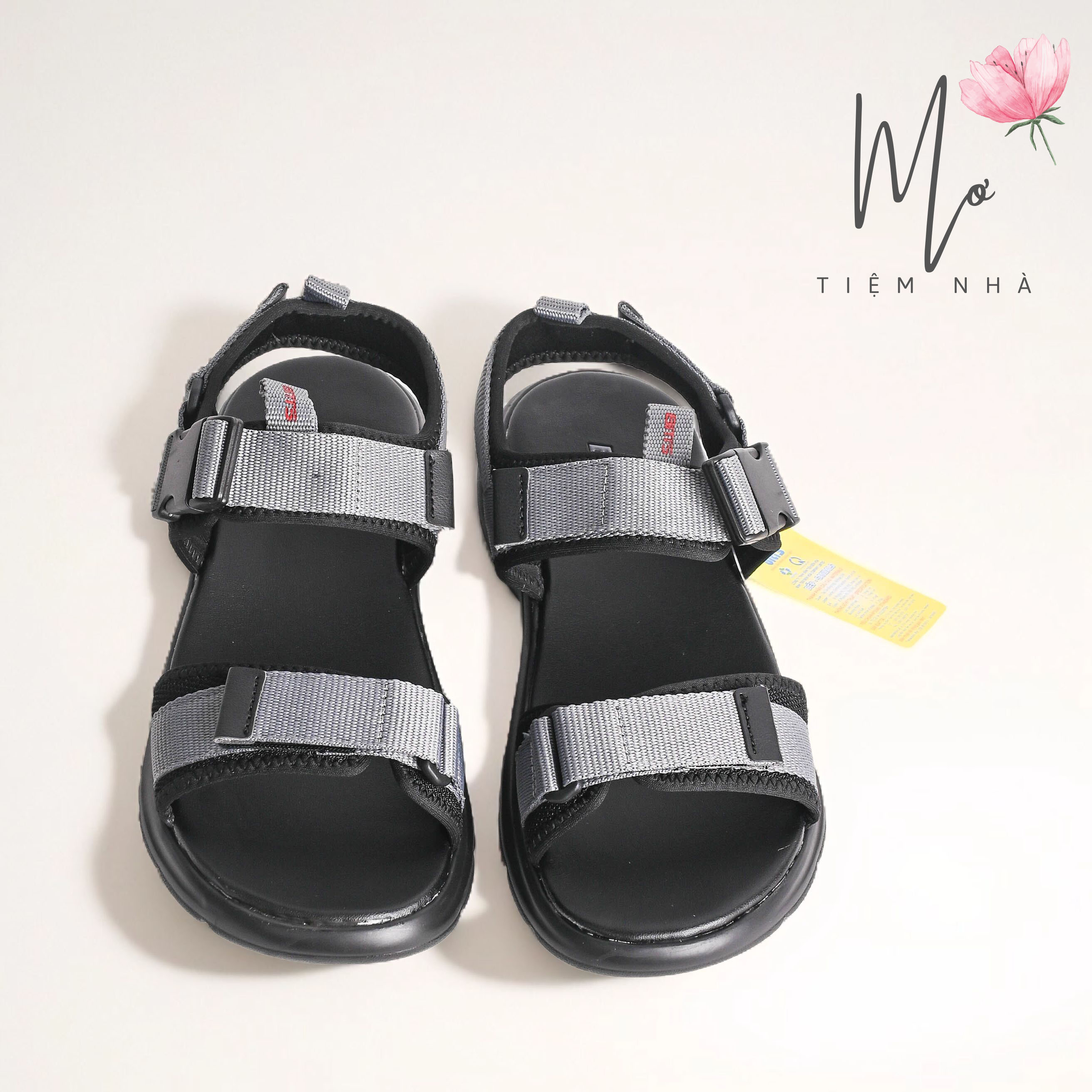Sandal Biti