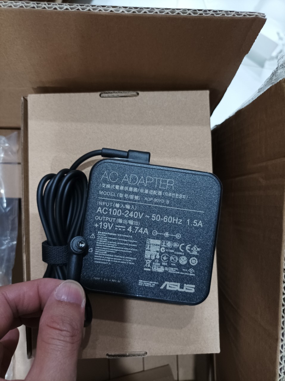 Sạc 4.74A 90W (AC Adapter Charger For) dành cho Laptop Asus Q534UXK UX51VZ UX51V Q534UX-BI7T22 4.5MM kèm dây nguồn - hàng nhập khẩu