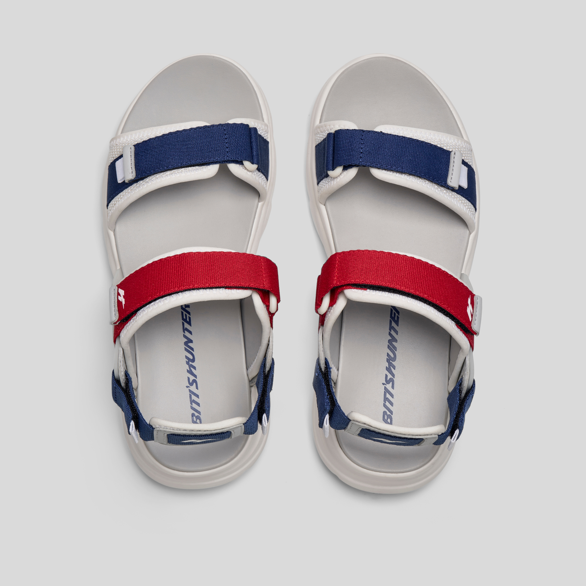 Sandals Thể Thao Nam Biti’s Hunter X Dune – Festive Edition 2K24 HEM001300TRG (Trắng)