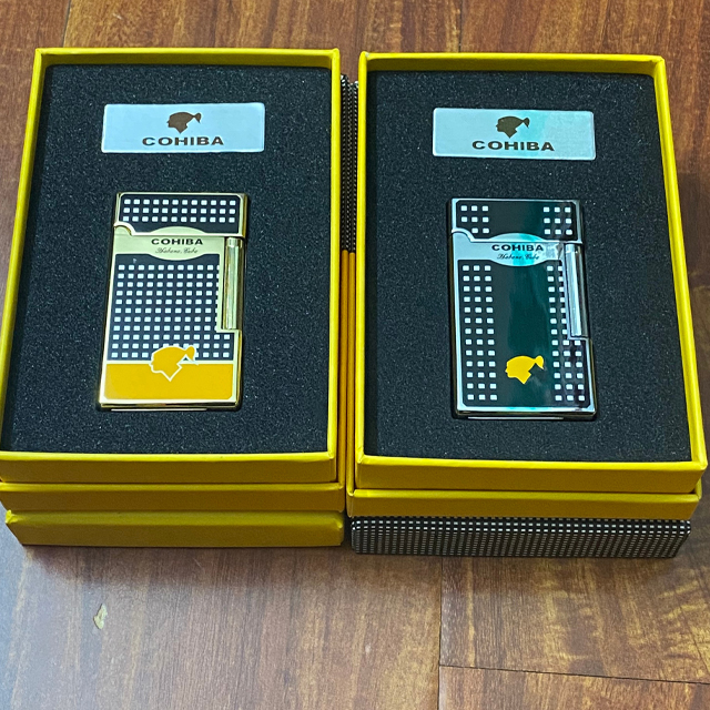 Vỏ Hột Quẹt Bật Lửa Khò Gas COB-169 thiết kế nhỏ gọn tiện dụng - dùng gas cao cấp (giao màu ngẫu nhiên)
