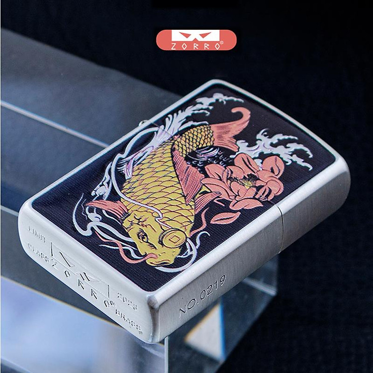 Vỏ Hột Quẹt Bật Lửa Xăng Đá Zorro Z2-1117 Họa Tiết Cá Chép Quần Hội Ao Sen Cực Đẹp Đem Lại May Mắn