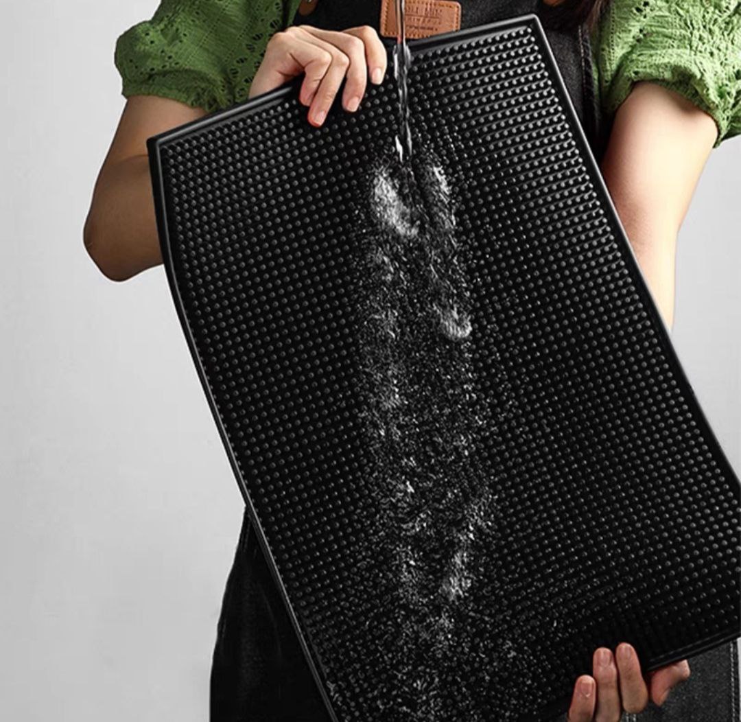 Tấm Thảm Lót Cao Su Quầy Bar 45x30 cm (Rubber Bar Mat) 2025
