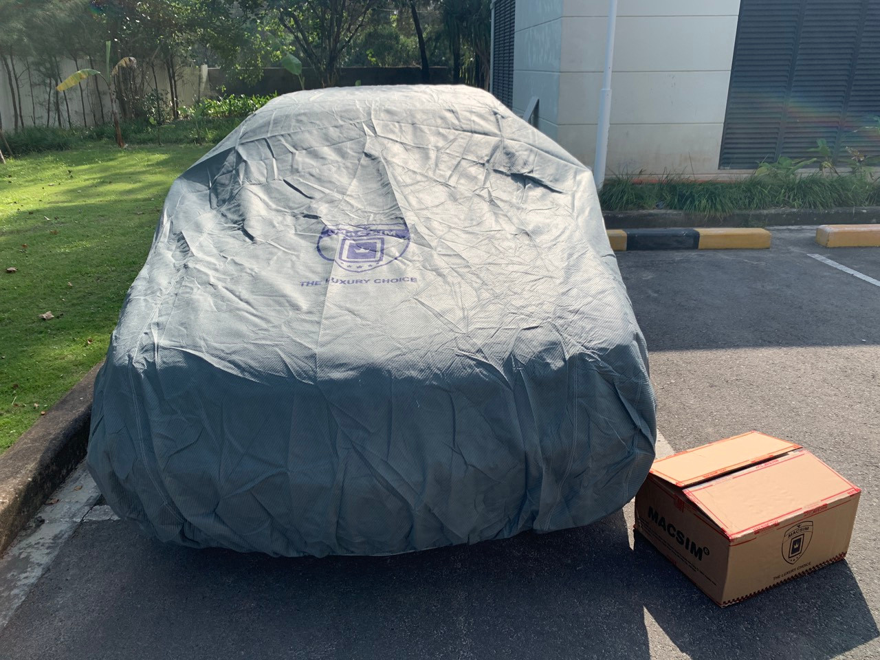 Bạt phủ ô tô chất liệu vải không dệt 3 lớp cao cấp thương hiệu MACSIM cho xe ô tô BMW 3 Series - màu ghi