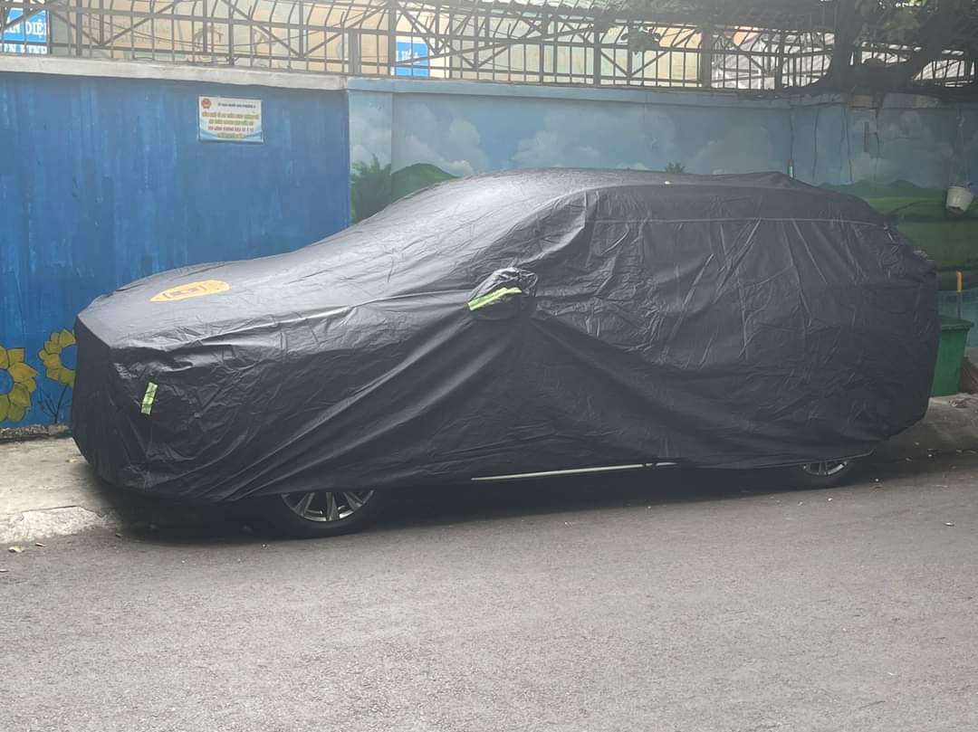 Bạt phủ ô tô Suzuki Swift chất liệu Polyester - màu đen cao cấp MACSIM màu đen - sử dụng trong nhà và ngoài trời