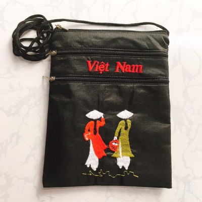 {Siêu sale}Túi đựng điện thoại thêu 2 cô gái Việt Nam