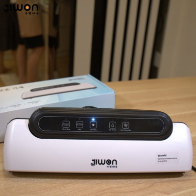 Máy hút chân không JIWON JWH-2830, máy hàn miệng túi nhỏ gọn, dùng được cho đa số loại túi