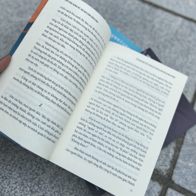 Sách: Bạn Càng Mạnh Mẽ Thế Giới Càng Công Bằng  