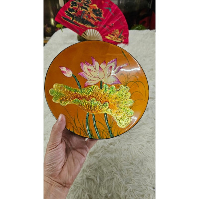 Tranh Dĩa sơn mài hoa sen cao cấp kèm chân dĩa trang trí nhà cửa, văn phòng, quà tặng ý nghĩa
