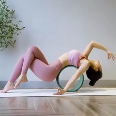 Vòng tập Yoga bản rộng 19cm đường kính 24cm bọc TPE êm chống trơn trượt khi tập cho cảm giác thoải mái