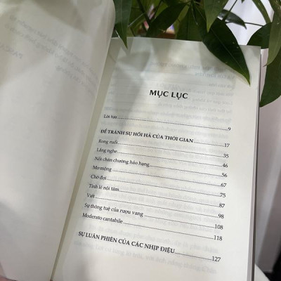 Sách - Bàn về sự chậm rãi (Nhã Nam HCM)