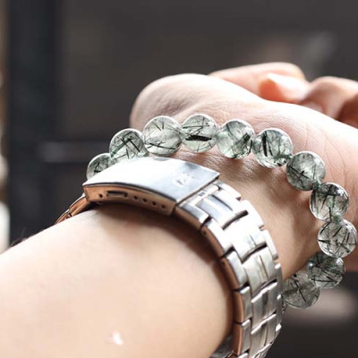 Vòng Thạch Anh Tóc Xanh Nhạt 11.5mm Ngọc Quý Gemstones VT115