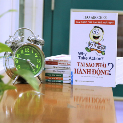 Bộ 8 cuốn sách Teo Aik Cher dành tặng bạn trẻ ( Bí Kíp Nhà Vô Địch, Hãy Là Người Lãnh Đạo, Học Giỏi Cách Nào Đây, Tại Sao Cần Vượt Trội, Cần Đơn Giản, Lại Chần Chừ, Phải Hành Động, Lo Lắng? Hãy Vui Lên )