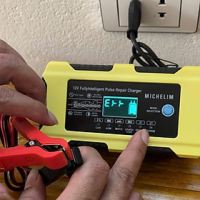 Sạc Ắc Quy Michel 12V-100Ah Cao Cấp - Công Nghệ Đức, Sạc 7 Giai Đoạn Tự Động ,  đèn trang trí