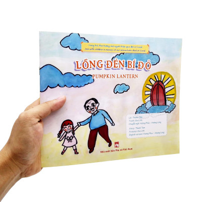 Covid Trong Mắt Trẻ Thơ (Song Ngữ) - Lồng Đèn Bí Đỏ