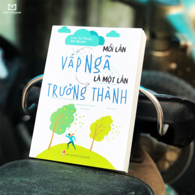 Combo sách: Đại Học Không Lạc Hướng (TB) + Vươn Lên Hoặc Bị Đánh Bại (TB) + Khi Bạn Đang Mơ Thì Người Khác Đang Nỗ Lực(TB) + Mỗi Lần Vấp Ngã Là Một Lần Trưởng Thành (TB)+ Hài Hước Một Chút Thế Giới Sẽ Khác Đi (TB)