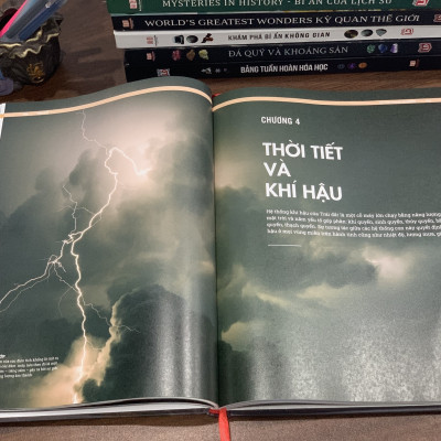 Combo sách Trái đất và 80 bản đồ vòng quanh thế giới ( 2 cuốn ), sách bách khoa toàn thư kiến thức - Hiệu sách Genbooks