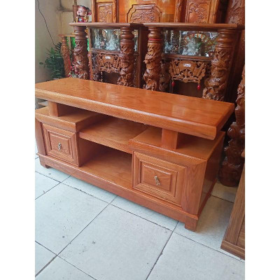 Kệ Tivi gỗ Sồi giá 2tr100 0988352210