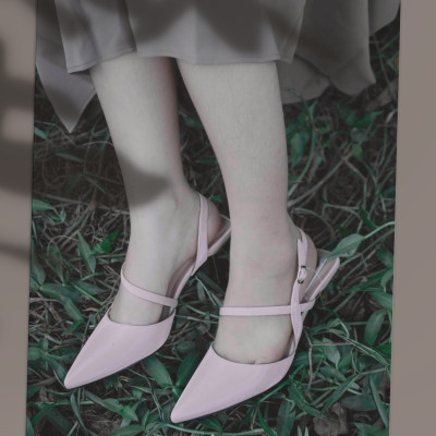 Giày bít cao gót Bitis nữ 6 cm