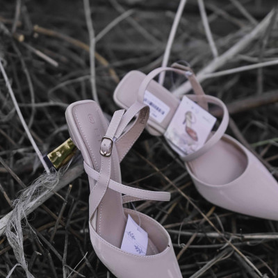 Giày bít cao gót Bitis nữ 6 cm
