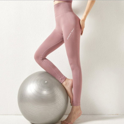 Quần legging nữ CLEACCO tập gym, quần yoga chất vải Dệt thoáng mát , co giãn 4 chiều