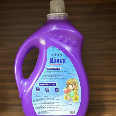 Nước giặt hương ngàn hoa can 3.8 lít (4.2kg)