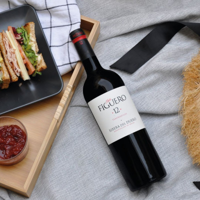 Rượu vang đỏ Tây Ban Nha Tinto Figuero 12 Crianza 750ml 14% nhập khẩu - Hàng chính hãng